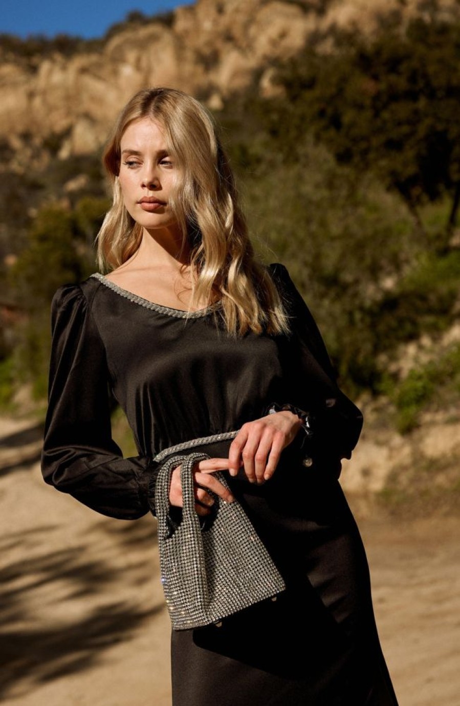 Handbags BTB Los Angeles | Shanti Bucket Bag Diamond